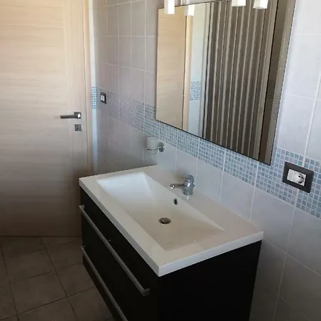 Su Cuile Relax House With Barbecue Martis