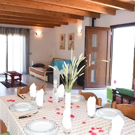 Su Cuile Relax House With Barbecue Martis